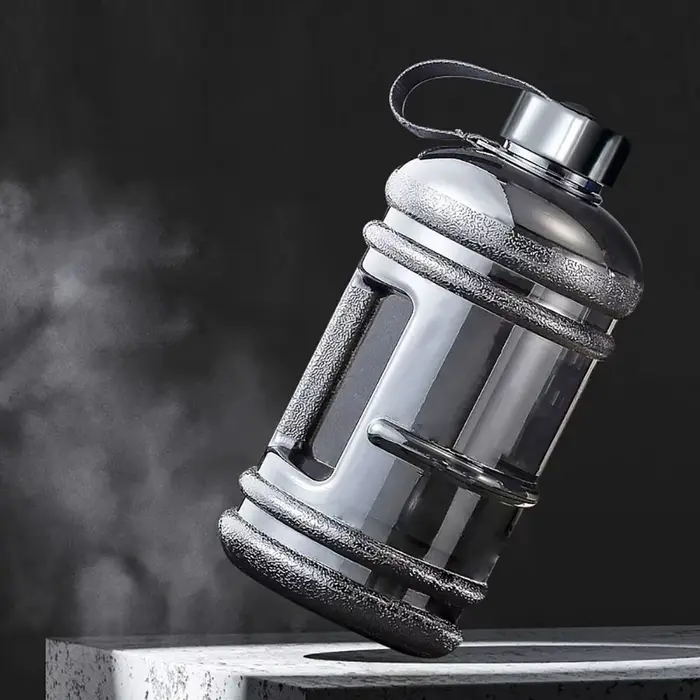 Bouteille de boisson d'entraînement de sport 2L PETG