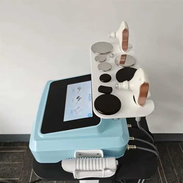 Machine professionnelle portative de thérapie Tecar 2025 pour le soulagement de la douleur thérapie 
