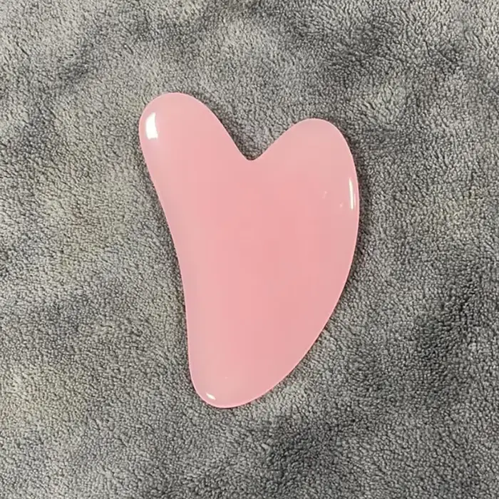 Massage SPA en forme de cœur