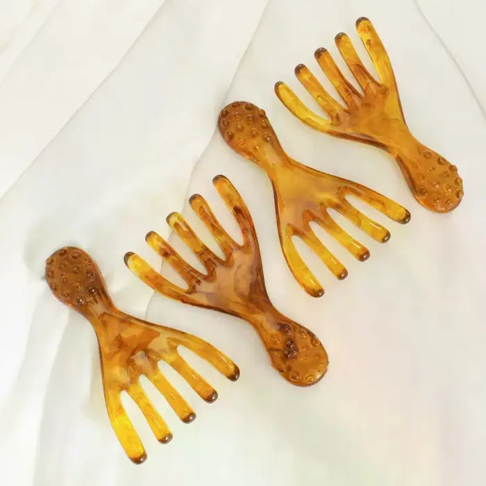 Masseur de cuir chevelu et de dos