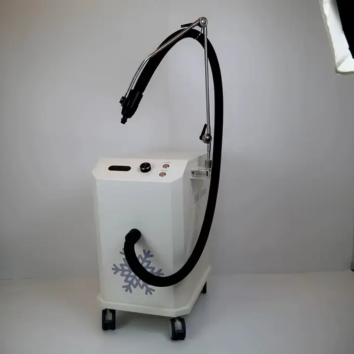 Machine de cryothérapie pour traitement de tatouage
