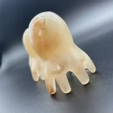 Peigne de Massage en résine poulpe, tête méridienne, grattage du cuir chevelu, brosse d'acupuncture 