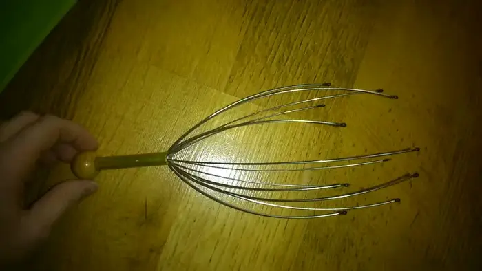 Appareil de Massage de la tête du corps
