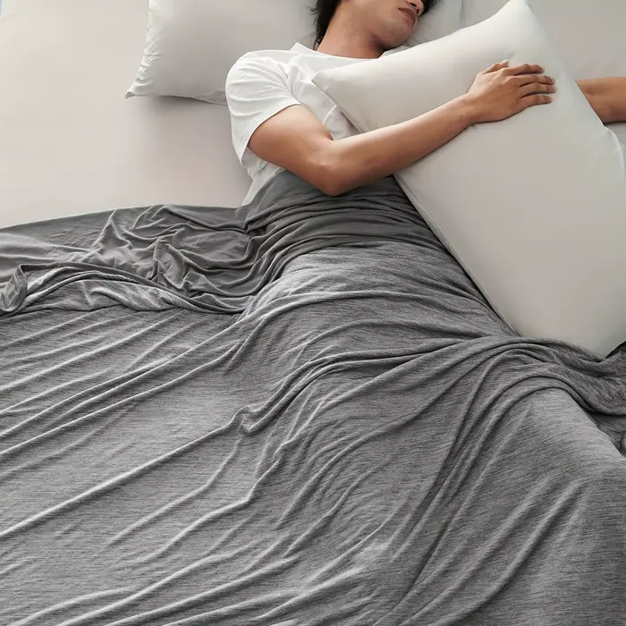 Couverture Rafraîchissante d'Été : Absorbe la Chaleur Corporelle