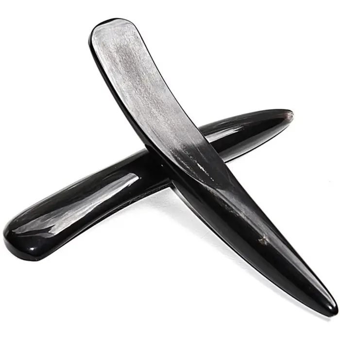 Planche de massage Gua Sha en corne de buffle noire