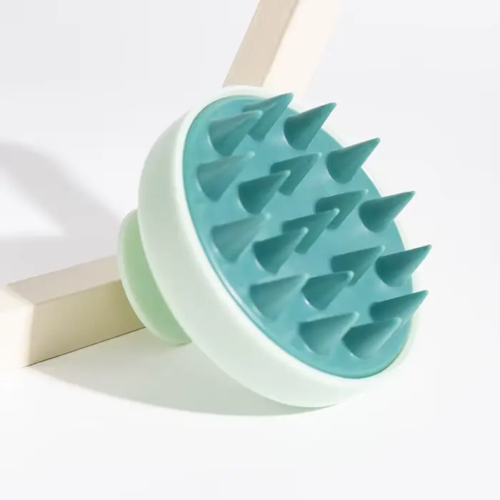 Brosse de massage du cuir chevelu en silicone