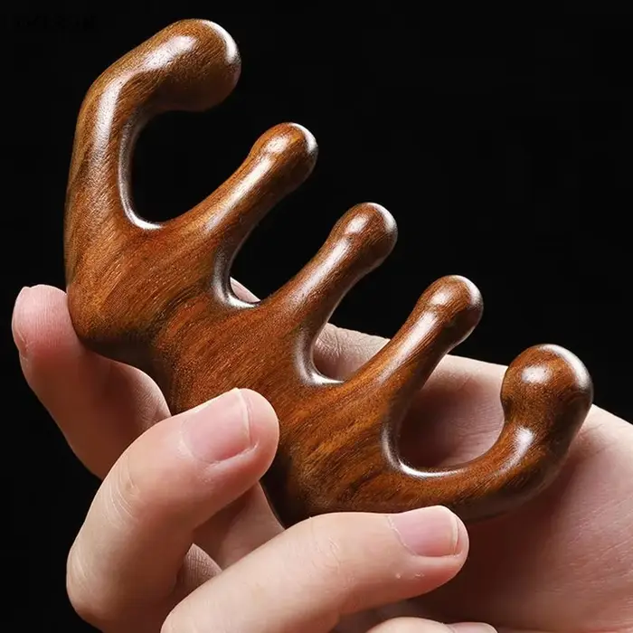 Peigne de massage thérapeutique pour la tête